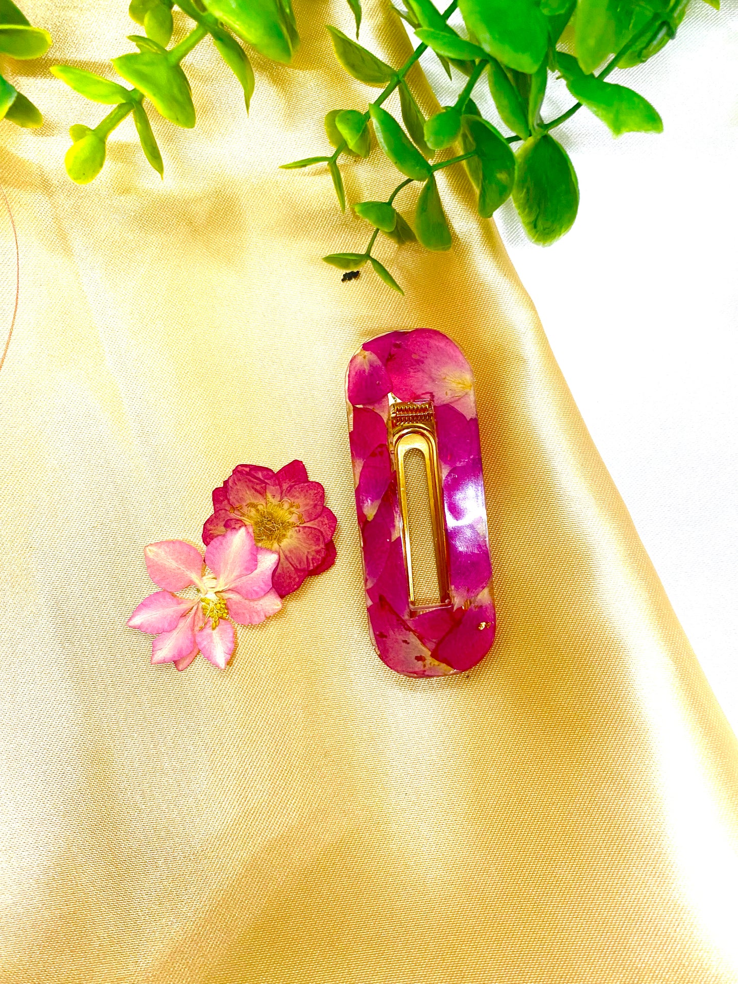 Barrette fleurie