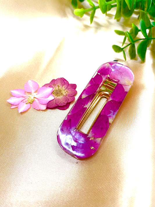 Barrette fleurie